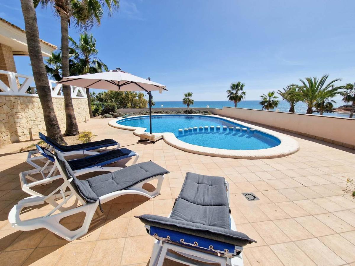 Frontline Beach Villa Playa Flamenca Orihuela Dış mekan fotoğraf