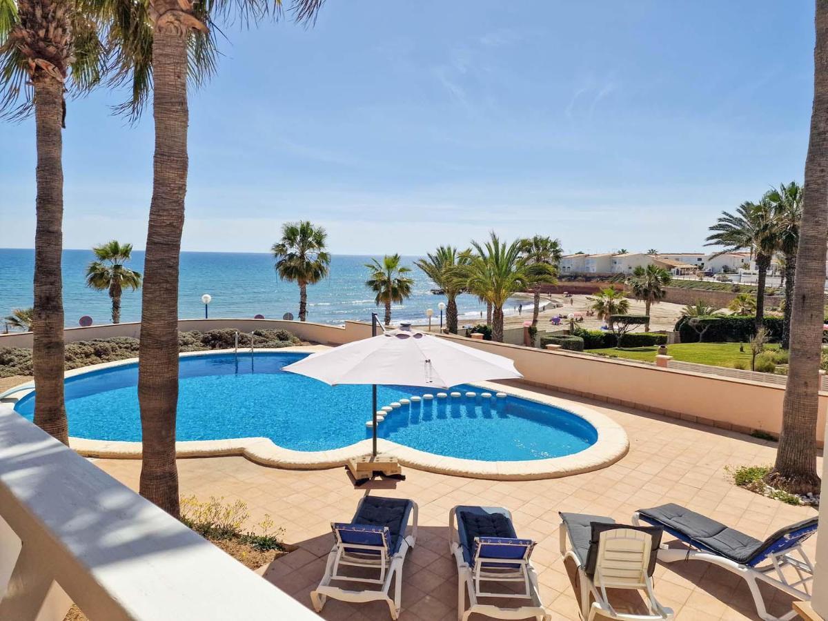 Frontline Beach Villa Playa Flamenca Orihuela Dış mekan fotoğraf