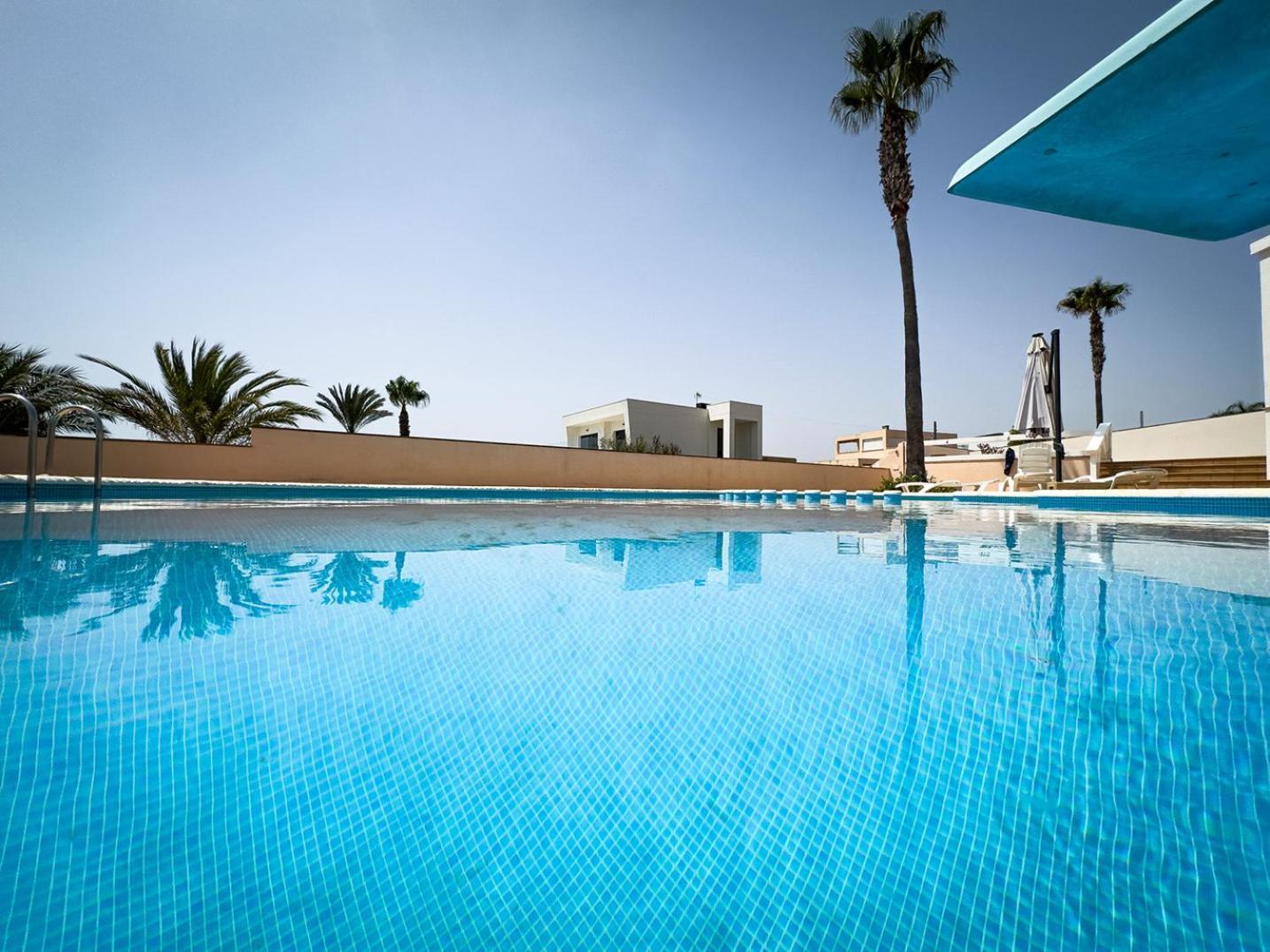 Frontline Beach Villa Playa Flamenca Orihuela Dış mekan fotoğraf